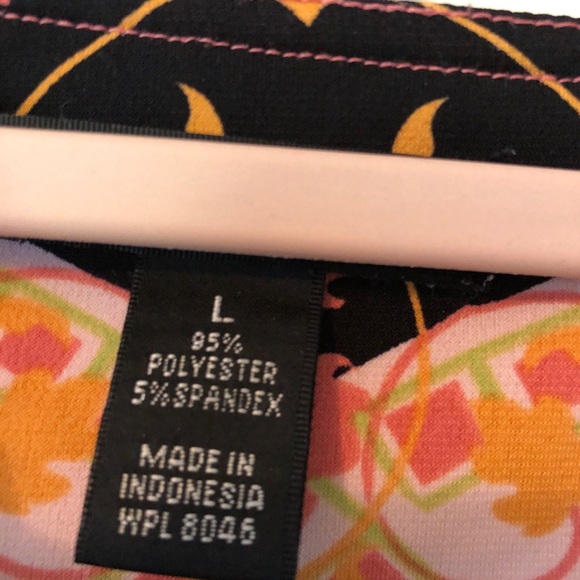 Style & Co bohemian print top.  Size L - Picture 3 of 3